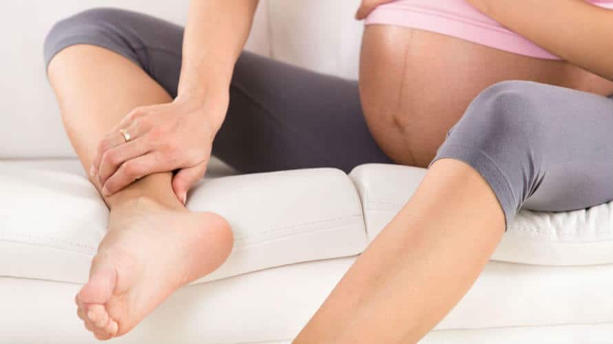 Oticanje nogu, gležnjeva i stopala u trudnoći