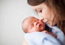 Razvoj bebe po tjednima – što očekivati u prvom mjesecu života? Razvoj bebe po tjednima