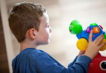 Veliko A – što je autizam i koji su simptomi autizma? Što je autizam i koji su simptomi autizma?