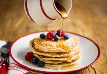 Američke palačinke – 9 recepata za najbolje palačinke Američke palačinke - 8 recepata za najbolje palačinke