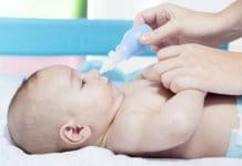 Začepljen nos kod beba – uzroci i kako pomoći bebi? Začepljen nos kod beba - uzroci i kako pomoći bebi?