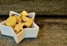 Božićni keksi: recepti poznatih domaćih i stranih sladokusaca Božićni keksi: recepti poznatih domaćih i stranih sladokusaca