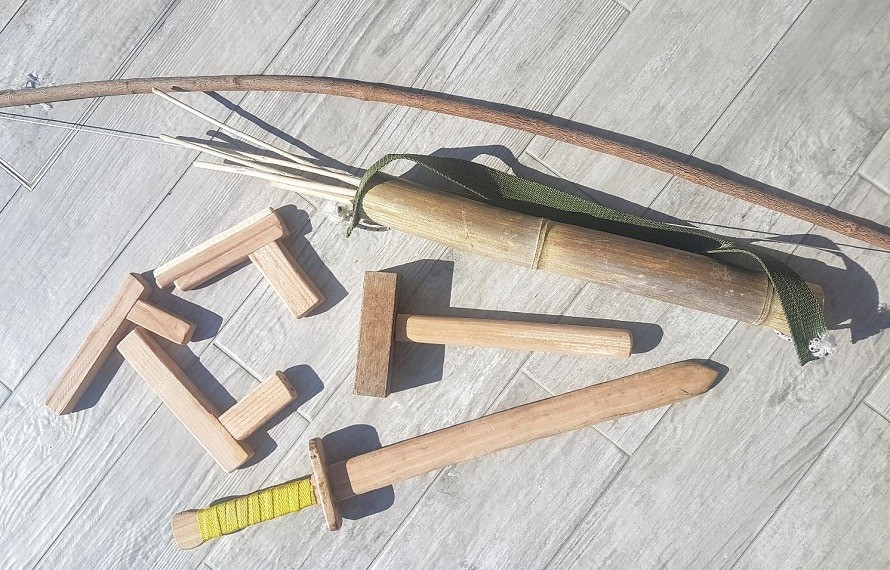 Edukativne igre od prirodnih materijala – kako i zašto bi ih trebali izraditi Luk i strijela