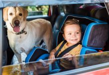 Putovanje s dojenčadi: savjeti za postavljanje i korištenje autosjedalice bez stresa Putovanje s dojenčadi: savjeti za postavljanje i korištenje autosjedalice bez stresa